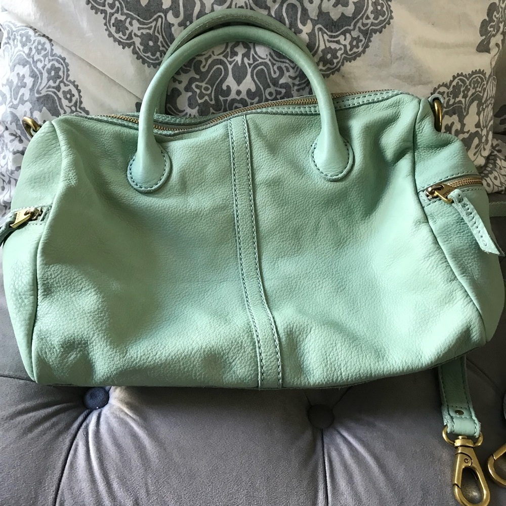 💕Fossil Erin satchel NWOT💕